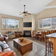 2BR at Silverado • Pool, Hot Tub, Walk to Ski