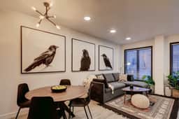 The Sanctuary on Main Modern 1BR Walk to Town Lift - Image 5