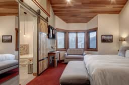 The Lakeside | 3BR Townhome, Walk to Deer Valley! - Image 5