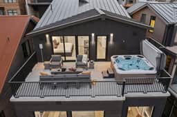 The Kings Crown | Brand New Ski In Out 4BR at PCMR - Image 4