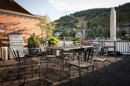 The Pioneer on Main | 1BR, Walk to Town Lift - Image 2