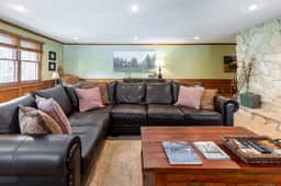 Jefferson House 3BR, Steps to Main, Walk to Skiing - Image 3