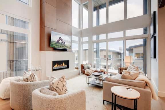 The Apex - New 4BR Ski In/Out Mountain Modern - Image 1
