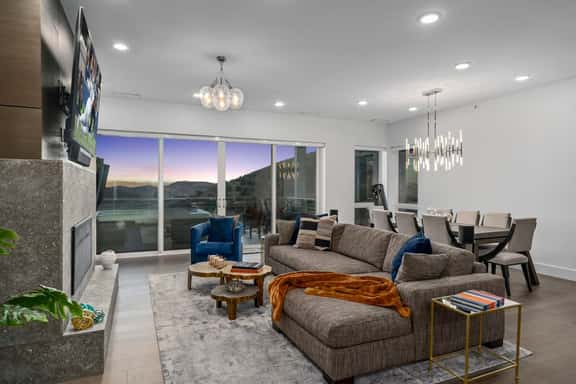 Apex 4BR Mountain Ski In/Out Retreat, Epic Views - Image 1