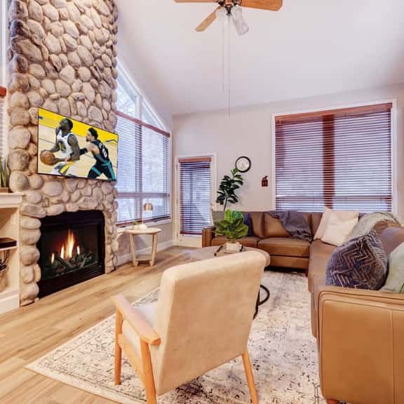 The Red Pine | Canyons Village 4BR, mins to Gondola - Image 1