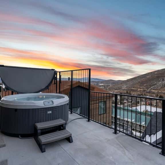 Ski In/Out 4BR Park City Villa - Image 1