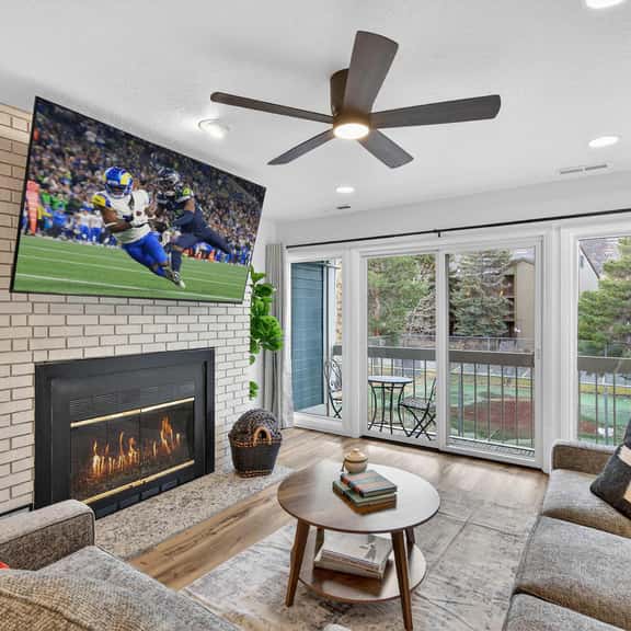 Walk to PCMR • Chic Top-Floor Mountain Condo - Image 1