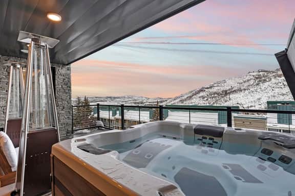 Kings Crown Ski In/Out 2BR - Image 2