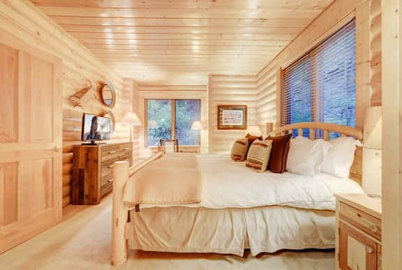 The Comstock Lodge - 2BR / 2BA, Walk to Deer Valley and Mins to Main Street! - Image 4