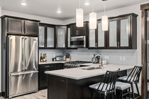 Lofts at Blackstone | 3BR Walk to Lifts, Pool - Image 4