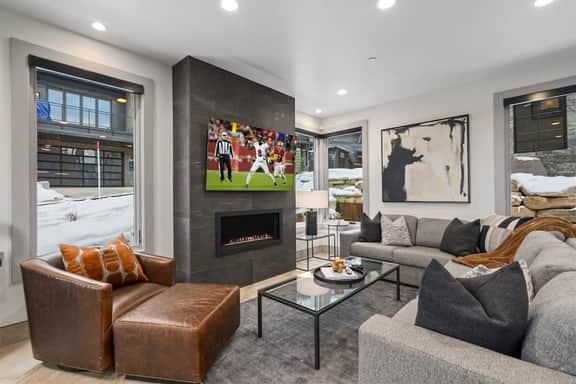 Luxe Park City Ski-In/Ski-Out Retreat - Image 3