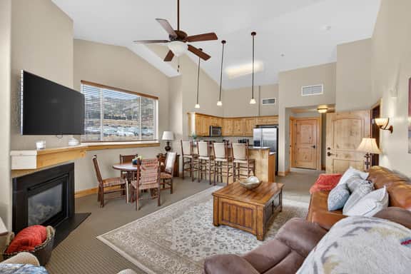 2BR at Silverado • Pool, Hot Tub, Walk to Ski - Image 3
